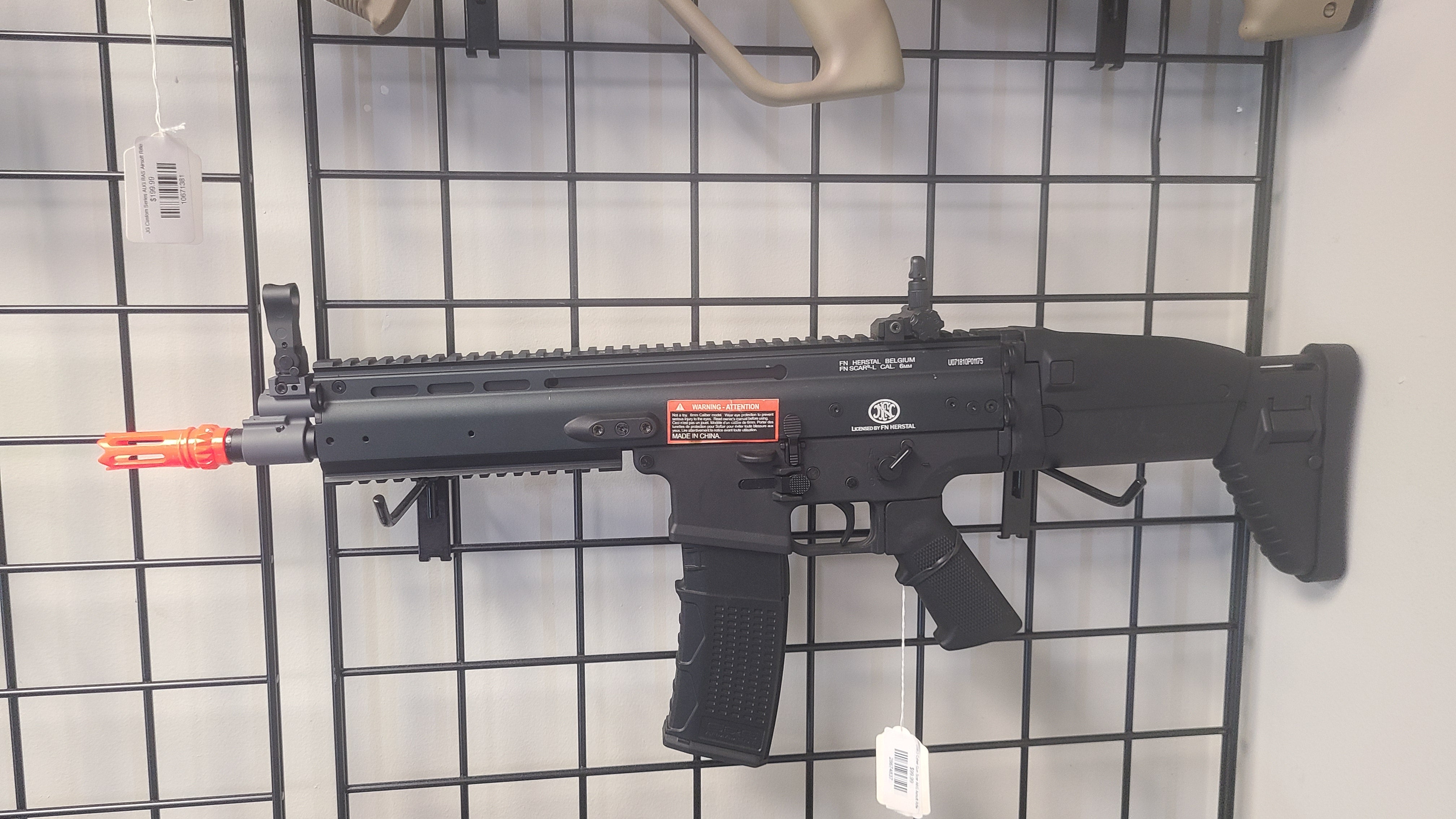 USED Cyber Gun Scar AEG Airsoft Rifle