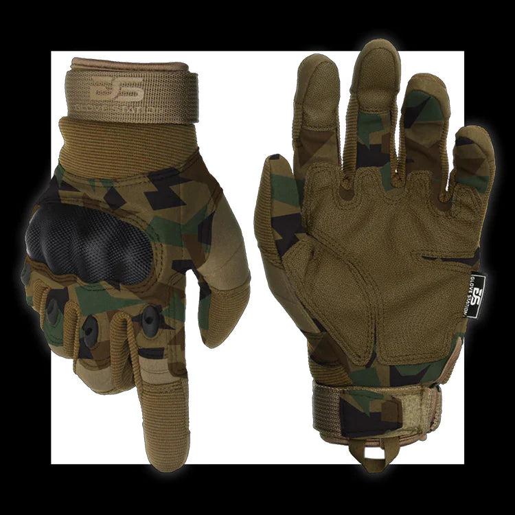 The Combat Gloves
